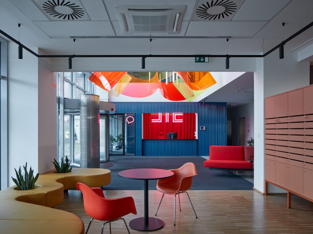 Farbe kogaa-jic-boysplaynice-01